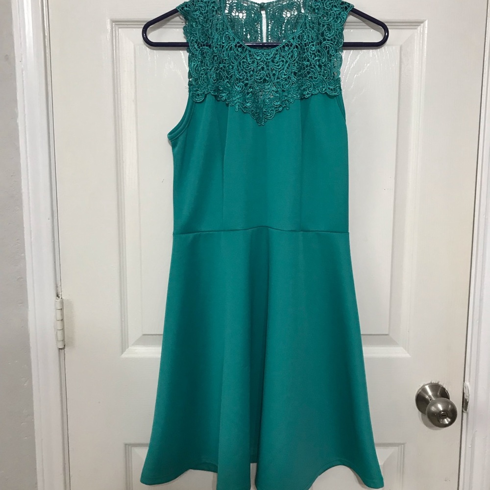 Lace Neckline Cocktail Dress